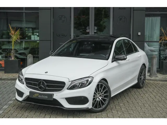 Mercedes-Benz C-Klasse C200 AMG 184pk 2017 Benzine 4