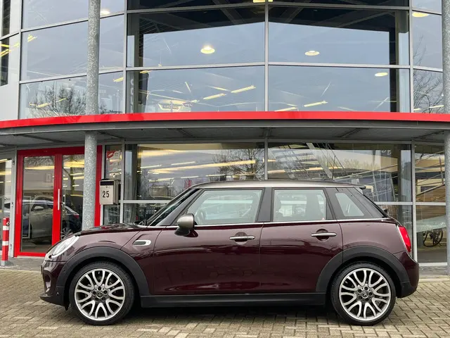 MINI Cooper Mini 1.5 Chili 2019 Benzine 2