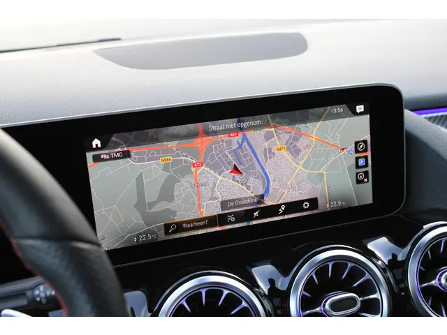 Mercedes-Benz B-Klasse 180 AMG 2019 Benzine 7