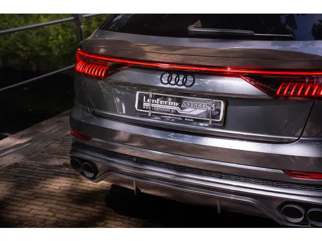 Audi Q8 55 TFSI quattro 2019 Benzine 25