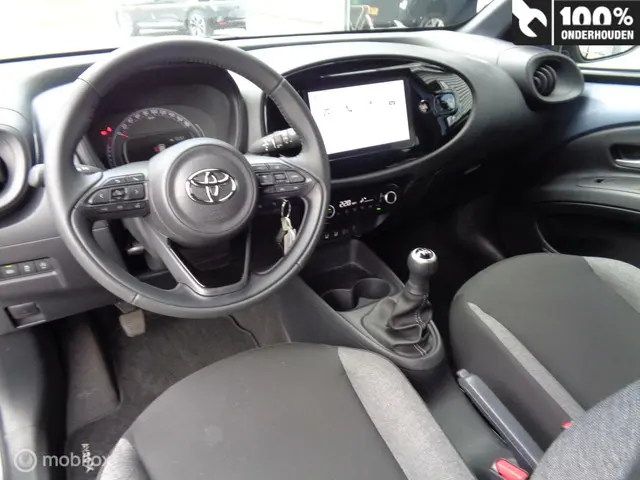 Toyota Aygo X 1.0 VVT-i MT Pulse 2024 Benzine 9