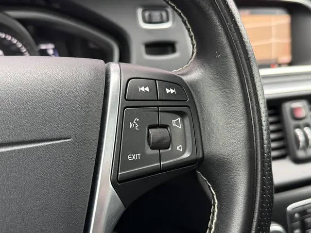 Volvo V40 1.5 T3 Polar+ Sport 2020 Benzine 20