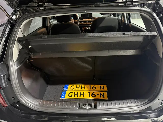 Kia Picanto 1.0 DPI DynamicLine 2024 Benzine 6