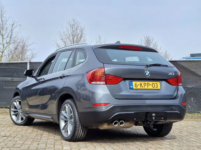 BMW X1 SDrive20i Executive Sport*Navi*Pdc* 2013 Benzine 9
