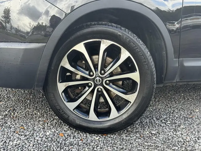 Nissan QASHQAI +2 2.0 Connect Edition 2013 Benzine 29