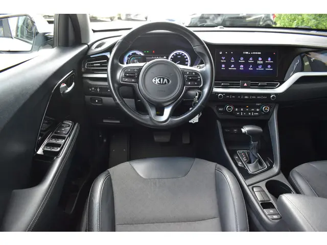Kia Niro 1.6 GDi Hybrid DynamicLine 2020 Hybride Benzine 6