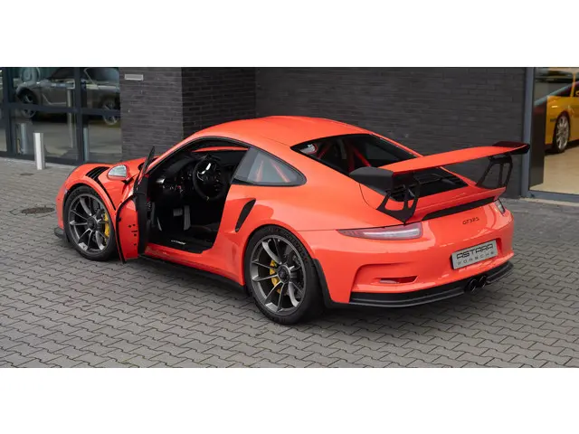 Porsche 911 4.0 GT3 RS | PCCB | Neuslift 2015 Benzine 35