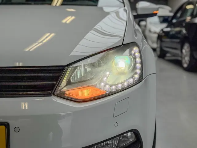 Volkswagen Polo 1.0 Comfortline 2014 Benzine 12