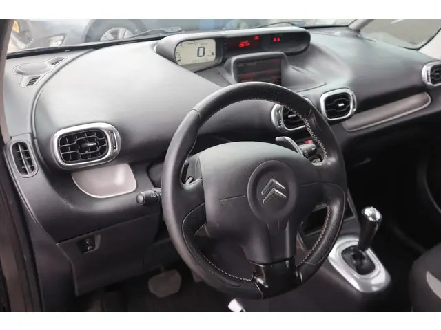 Citroën C3 Picasso 1.6 VTi Tendance 2012 Benzine 3