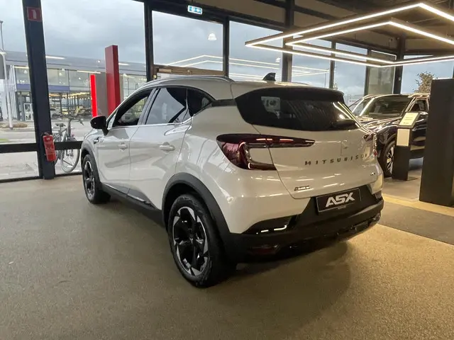 Mitsubishi ASX 1.8 HEV AT Intense+ 2025 Hybride Benzine 5