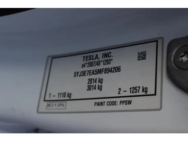 Tesla Model 3 Standard RWD Plus 60 kWh 2021 Elektrisch 25