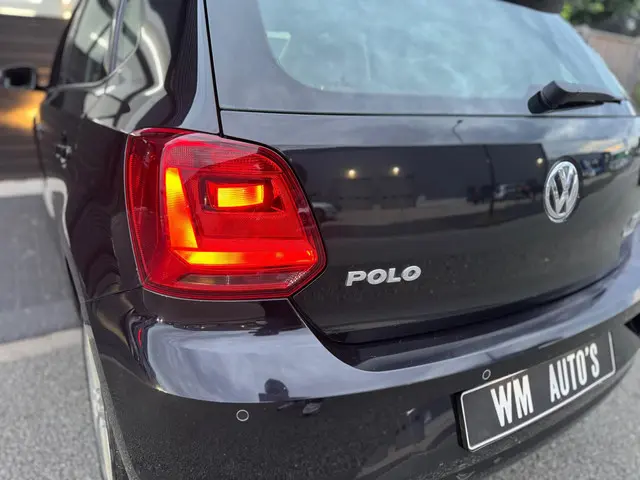 Volkswagen Polo 1.2 TSI Highline 2016 Benzine 8