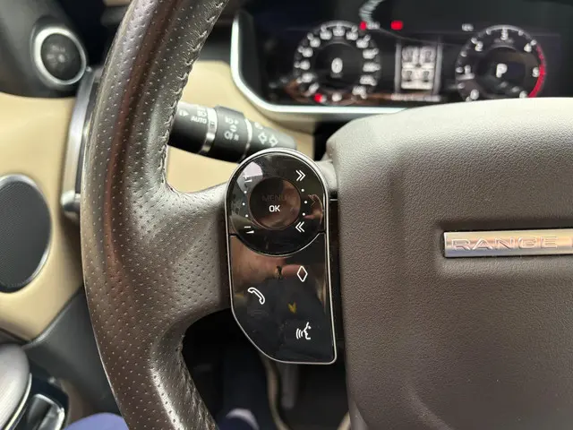 Land Rover Range Rover Sport 2.0 SD4 HSE 2018 Diesel 14