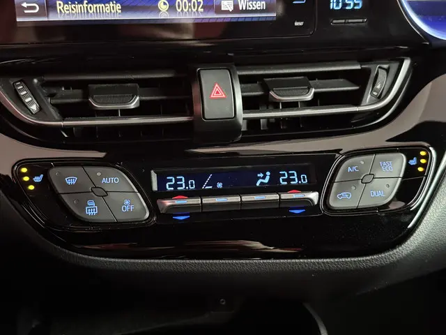 Toyota C-HR 1.8 Hybrid Bi-Tone 2018 Hybride Benzine 39