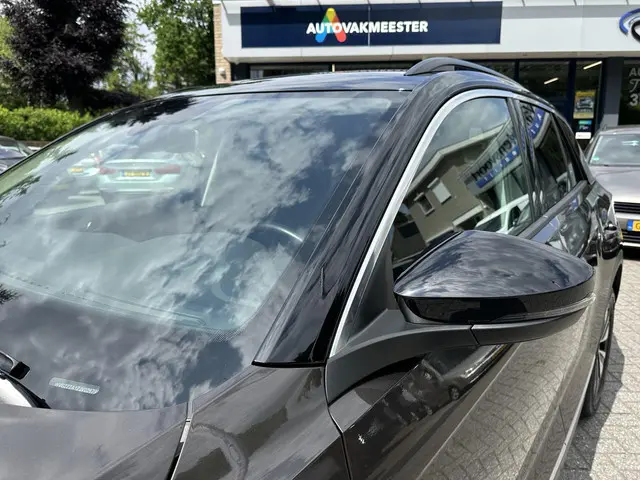Volkswagen T-Roc 1.0 TSI Style 2018 Benzine 17