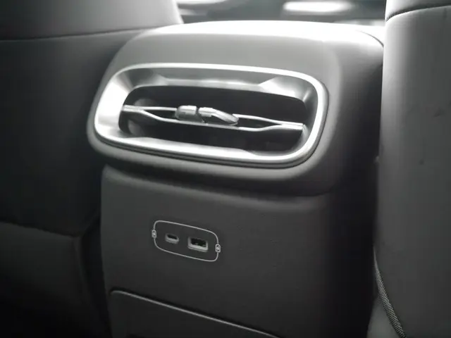 Leapmotor B10 Design ProMax 67.1 kWh 2026 Elektrisch 35