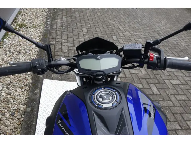 Yamaha MT 07 ABS 2018 Benzine 14