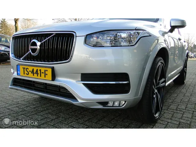 Volvo XC90 2.0 T6 AWD Momentum, 2016 2016 Benzine 7