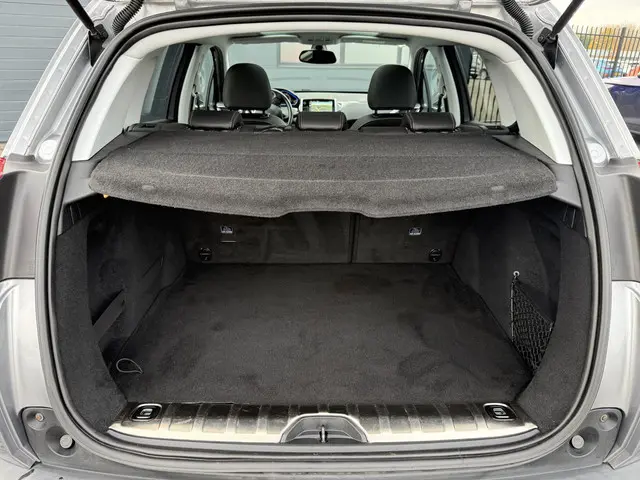 Peugeot 2008 1.2 PureTech Allure 2016 Benzine 23