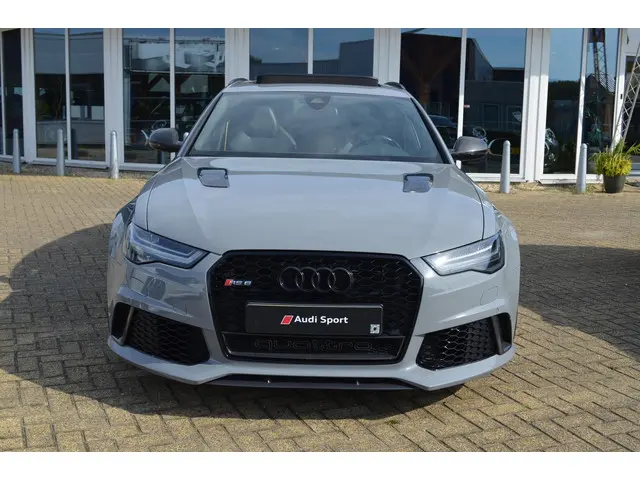 Audi RS6 2