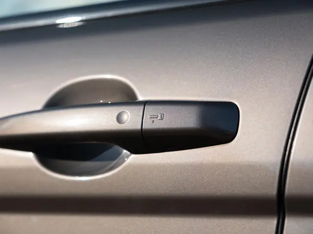 Land Rover Range Rover Evoque 2.0 Si4 HSE 2015 Benzine 40