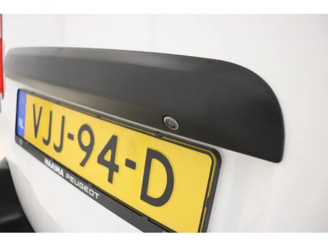 Peugeot Expert 1.5 BlueHDI Compact Profit+ 2021 Diesel 11