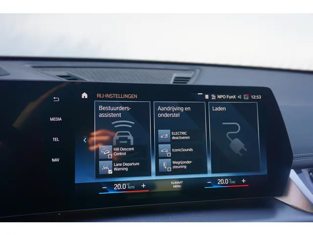BMW X1 xDrive25e 2023 Hybride Benzine 20