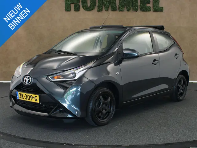 Toyota Aygo 1.0 VVT-i x-play limited 2019 Benzine