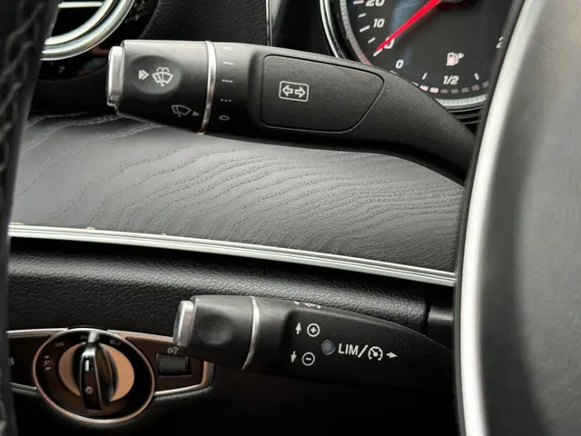 Mercedes-Benz E-Klasse 200 Premium 2018 Benzine 30
