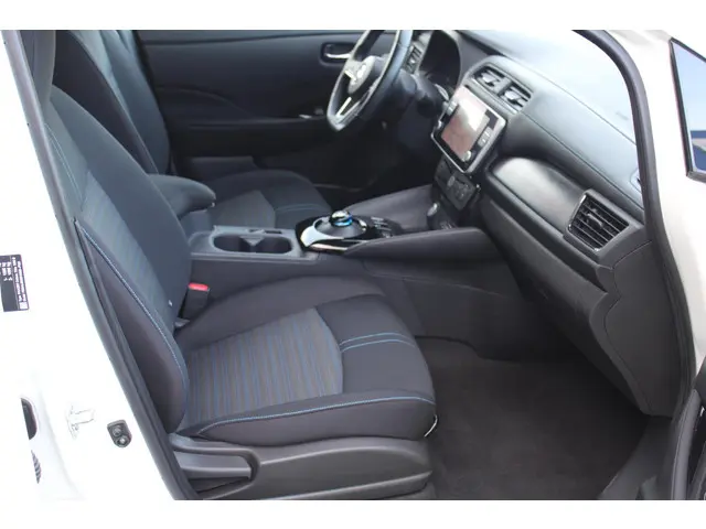 Nissan Leaf e+ N-Connecta 62 kWh 2020 Elektrisch 18
