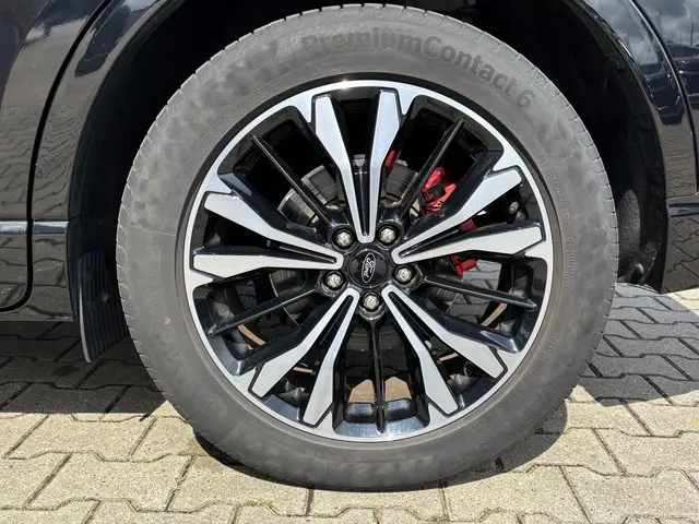 Ford Kuga 2.5 PHEV ST-Line X 2020 Hybride Benzine 13
