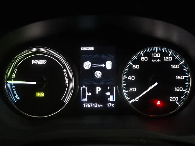 Mitsubishi Outlander 2.0 PHEV Pure 2016 Hybride Benzine 4