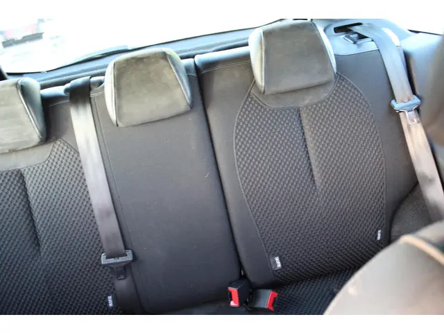 Citroën DS3 1.2 VTi Chic 2013 Benzine 19