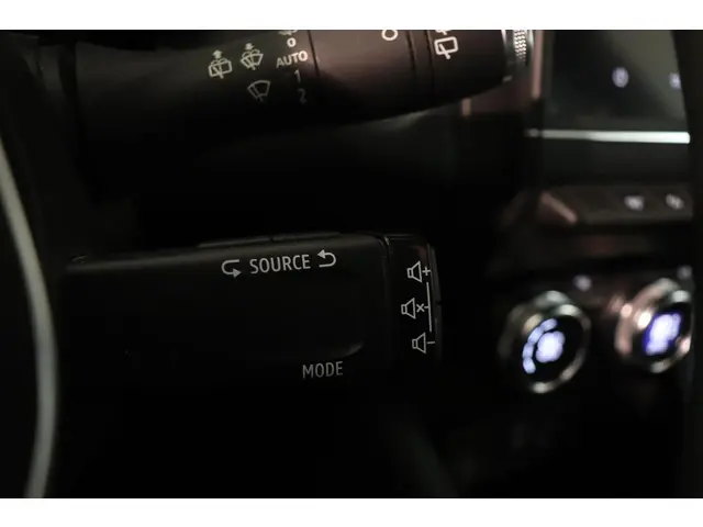 Renault Captur 1.0 TCe 100 Intens 2020 Benzine 33