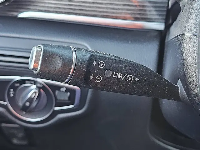 Mercedes-Benz V-Klasse 220 CDI 2019 Diesel 12