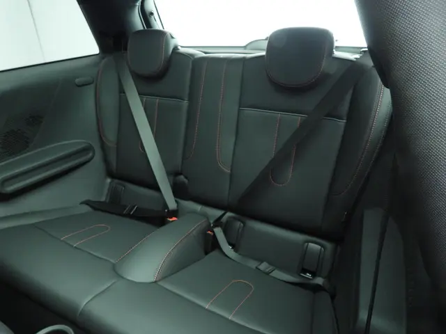 MINI 3-Deurs Cooper JCW 2025 Benzine 10