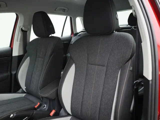 Škoda Kamiq 1.0TSI/110PK Business Edition 2021 Benzine 6