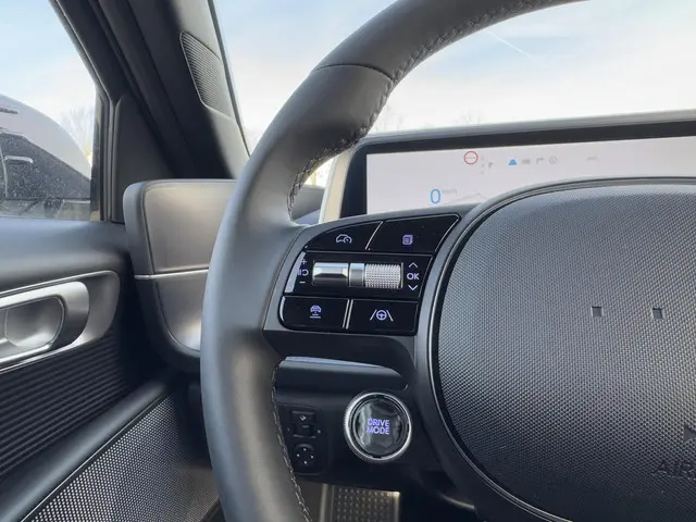 Hyundai IONIQ 6 Connect 77.4 kWh 2025 Elektrisch 15