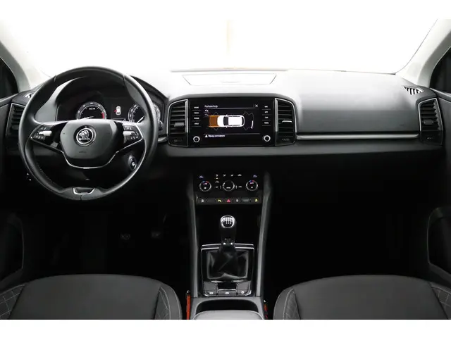Škoda Karoq 1.0 TSI Business Edition 2022 Benzine 16