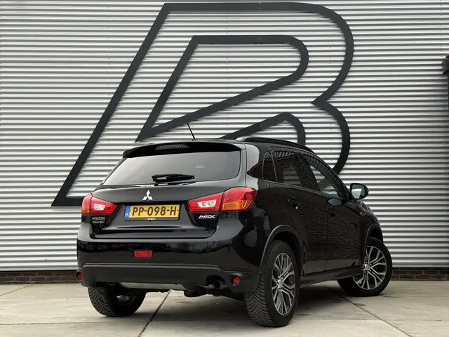 Mitsubishi ASX 1.6 Cleartec Intense 2016 Benzine 3