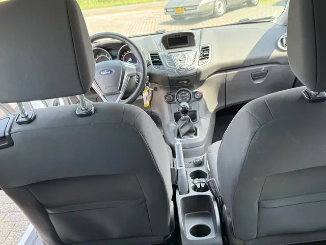 Ford Fiesta 1.0 Style 2015 Benzine 14