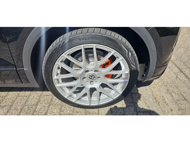 Volkswagen T-Roc Cabrio 1.5 TSI R-Line 2020 Benzine 13
