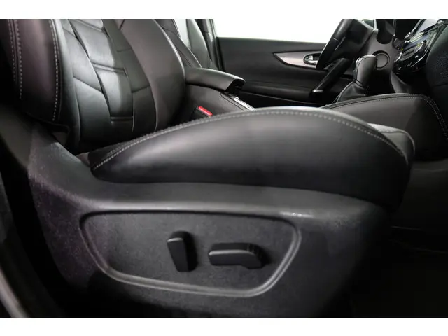 Nissan QASHQAI 1.2 Tekna + 2018 Benzine 32