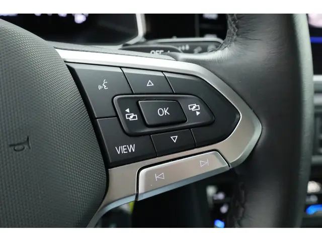 Volkswagen Polo 1.0 TSI R-Line DSG 2025 Benzine 16