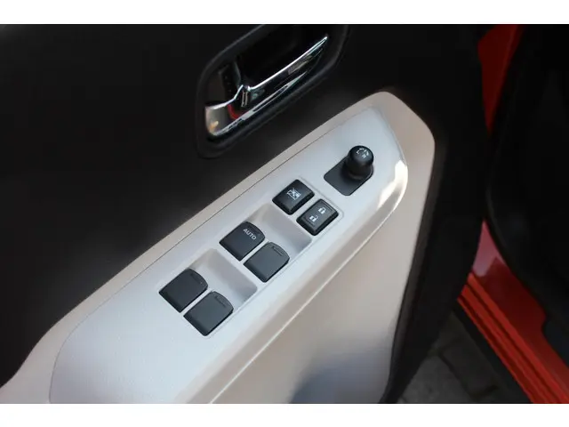 Suzuki Ignis 1.2 Stijl Smart Hybrid 2018 Benzine 10