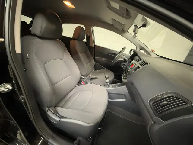 Kia Rio 1.2 CVVT |Plus Pack| |Airco| |Org.NL| 2014 Benzine 7