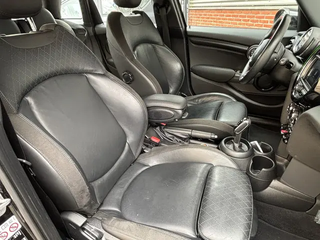 MINI Cooper Mini 1.5 | John Cooper Works | 2019 Benzine 6