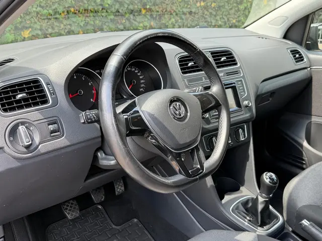 Volkswagen Polo 1.2 TSI Comfortline 2014 Benzine 9