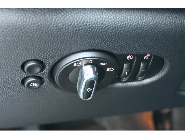 MINI Cooper Cabrio Mini 1.5 Classic 2023 Benzine 25