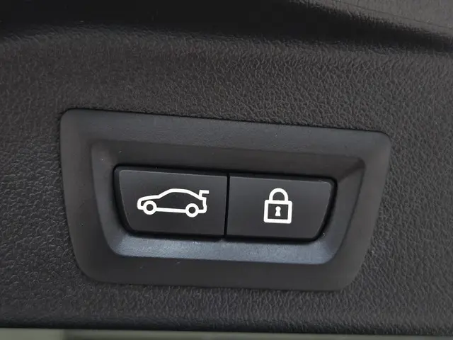 BMW X5 xDrive45e M SPORT 2021 Hybride Benzine 35